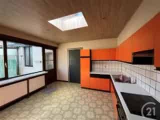 Herenhuis te koop Haaltert 5 slaapkamers 2 garages