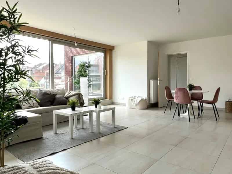Appartement te huur Ronse 2 slaapkamers terras parking