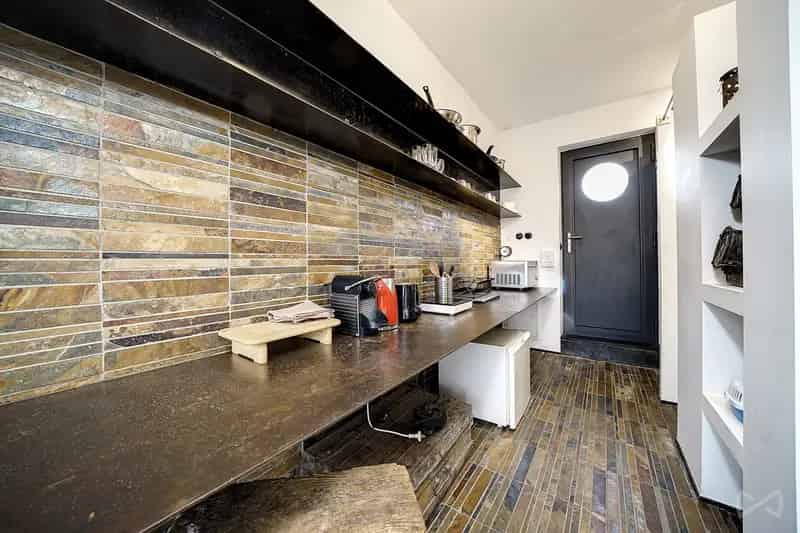 Penthouse Studio Elsene Gemeubileerd Terras Nabij Openbaar Vervoer