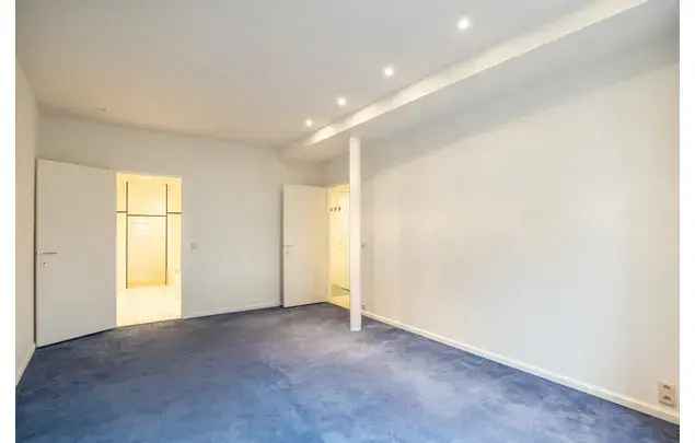 Huur 3 slaapkamer appartement van 153 m² in Antwerp