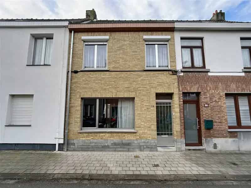 Mooie Rijwoning Met Tuin 2 Slpk Zolder Uitbreidingsmogelijkheden