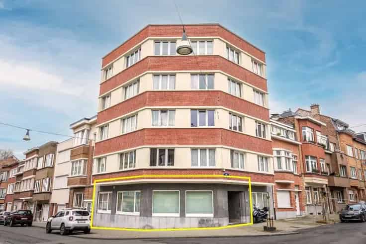 Gerenoveerd Appartement Te Koop 1 Slaapkamer