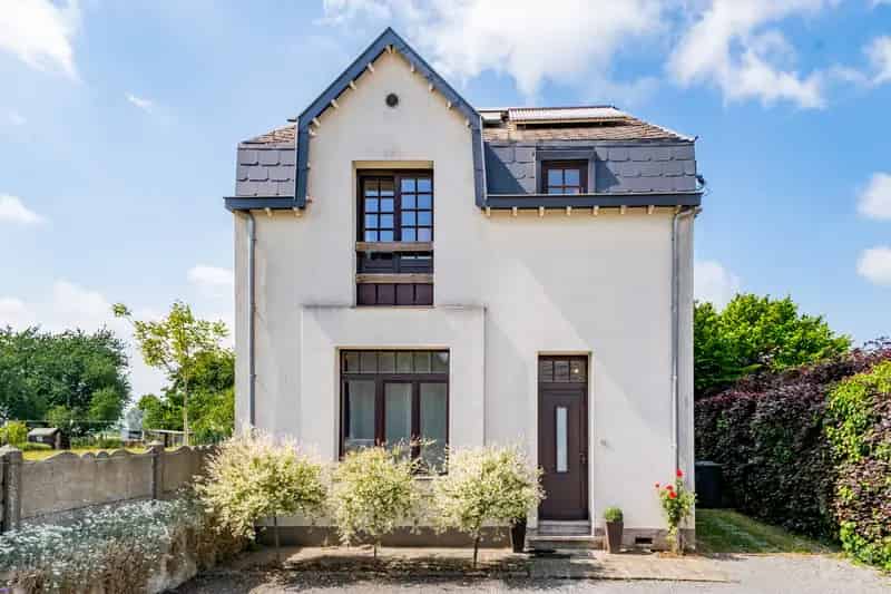 Huis 3 slaapkamers Sauvenière - 177m² - Tuin - Studio - PEB C