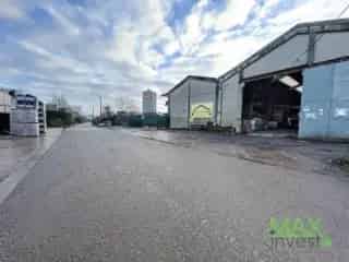 Industrieel Complex te Moeskroen 7500m2