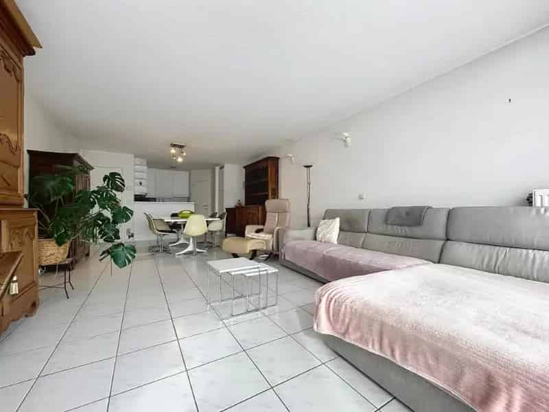 Appartement te huur 2 slaapkamers 2 terrassen  Garage