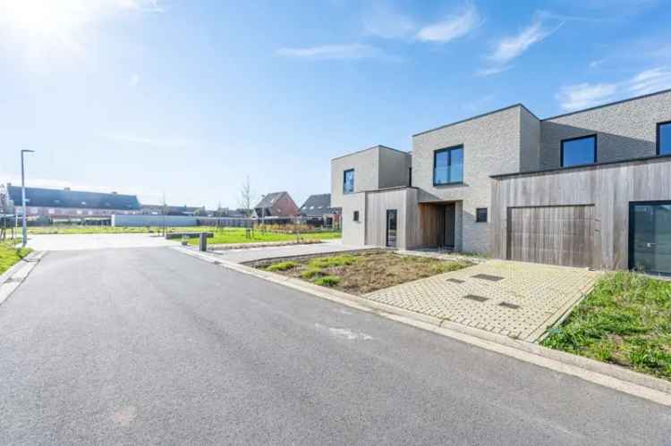 Huis te koop in Wakken met nieuw verkaveling Mirrepadde