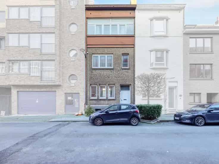 Huis Te Koop Woluwe Saint Pierre 4 slaapkamers Tuin Terras