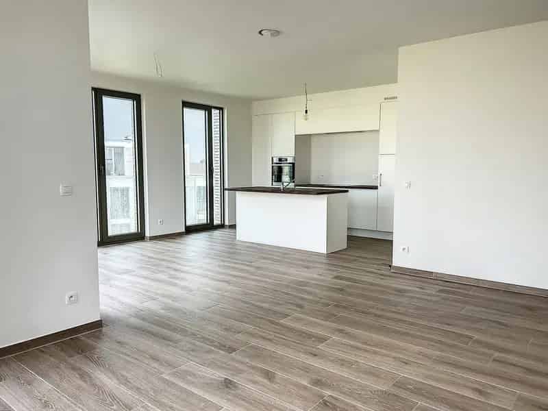 Appartement te koop: Modern 1 slaapkamer appartement met terras