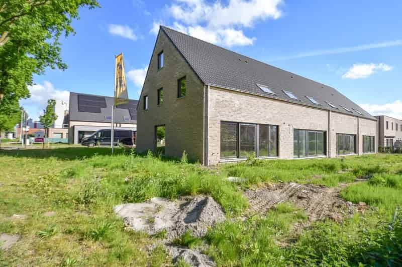 Nieuwbouw Huis te koop in Beernem 4 slaapkamers