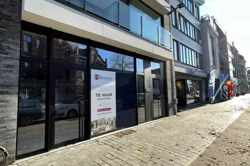 Commerciële Winkelruimte 667m² te Bree Centrum