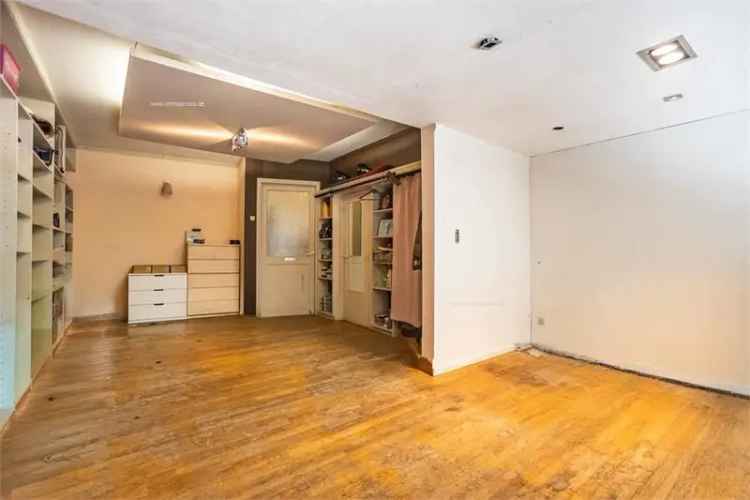 Handelspand met Appartement te Ninove