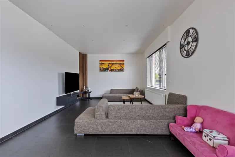 Huis te huur: Instapklare woning 3 slaapkamers 480m²
