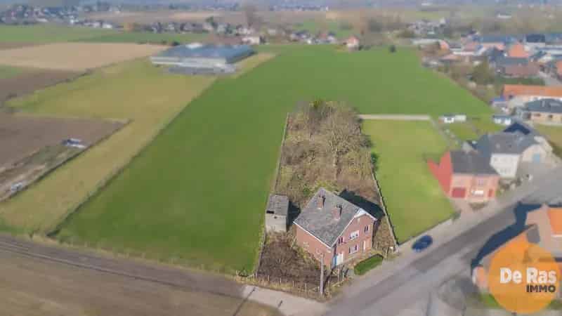 AAIGEM Te renoveren woning groot perceel