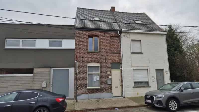 Te Koop: Rijwoning Roeselare 2 slaapkamers
