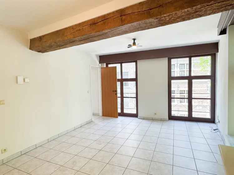 Appartement te koop nabij Paardenmarkt