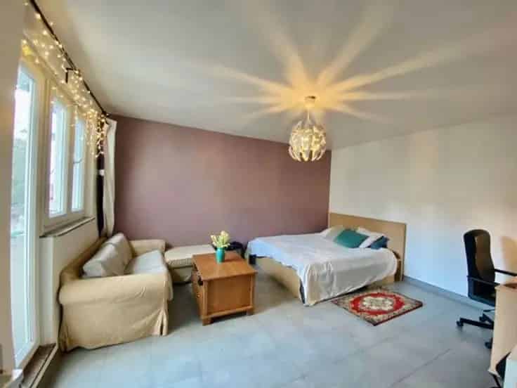 Studio te Koop Etterbeek 48m2 Terras Rustig Nabij Openbaar Vervoer