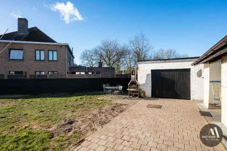 Huis te koop in Eeklo met tuin en zonnepanelen