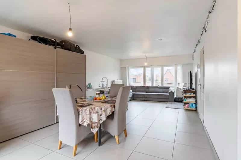 Duplexappartement 2 slaapkamers Wezemaal ruim terras