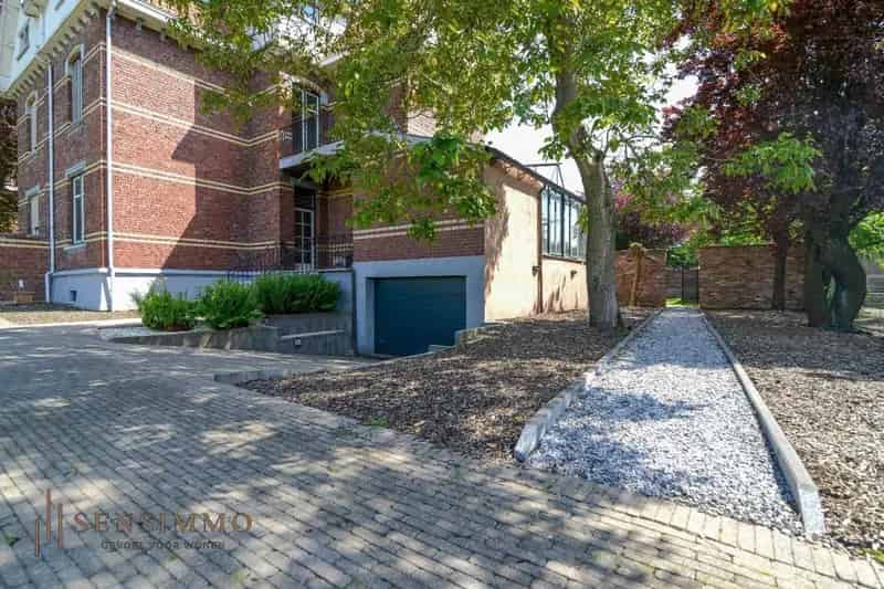 Karaktervol Herenhuis 5 Slaapkamers Toplocatie