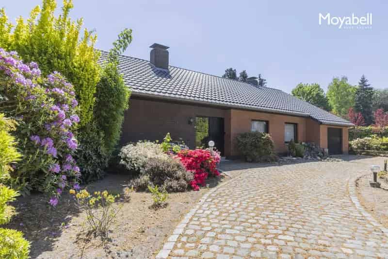 Huis te huur Lembeekse bossen: Ruime woning met potentieel