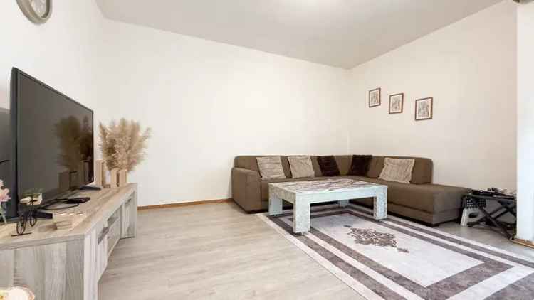 Ruim appartement met garage te koop in Heusden Zolder