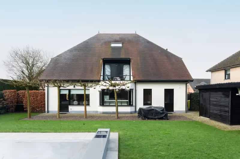 Villa te Essen Centrum: Rustige Doodlopende Straat
