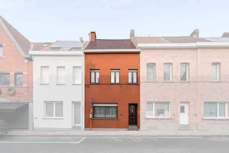 Karaktervolle woning met dubbele garage!