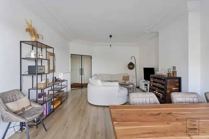 Appartement te koop 2 slaapkamers terras 80m2 gerenoveerd