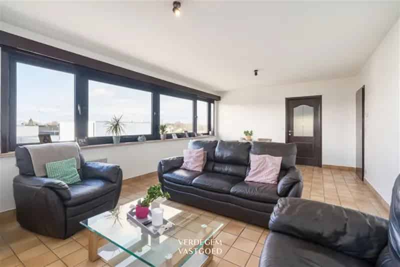 Appartement te koop Zelzate 106m² nabij winkels en scholen