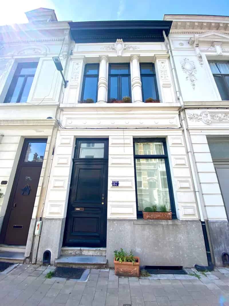 Huis te koop Zurenborg: Karaktervolle woning met 3 slaapkamers