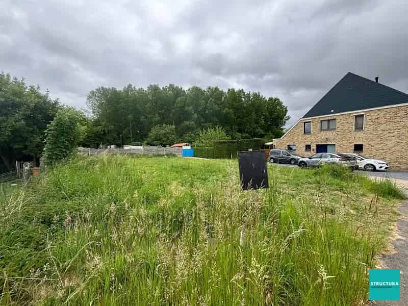 Bouwgrond Mollem: Halfopen Bebouwing Nabij Station