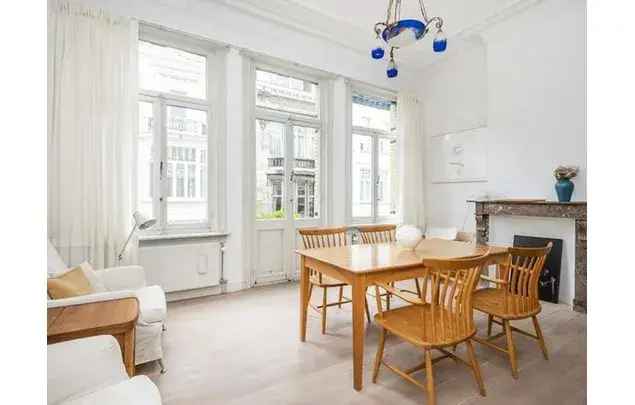 Huur 2 slaapkamer appartement van 99 m² in Antwerp