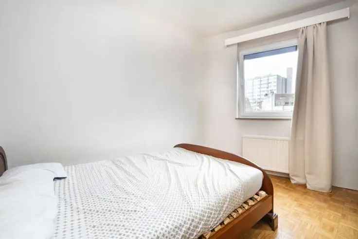 Appartement 1 Slaapkamer LLAEKEN Nabij Atomium