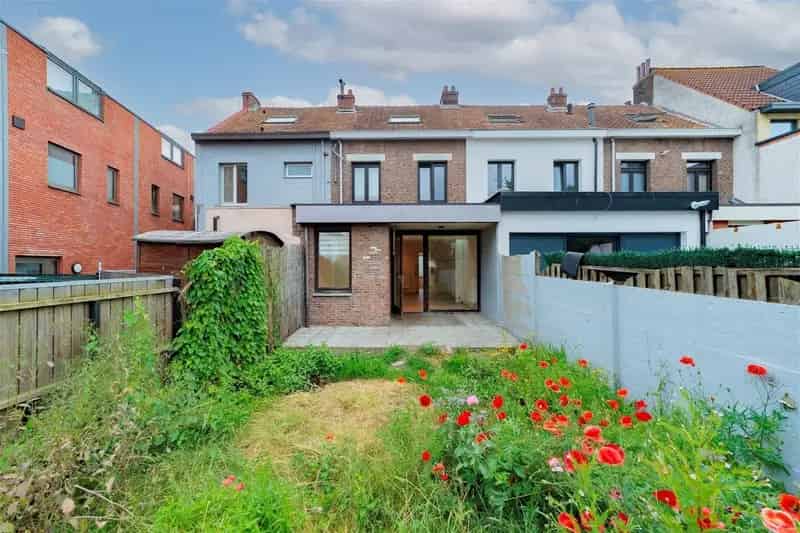 Huis te koop Ekeren 3 slaapkamers tuin gerenoveerd