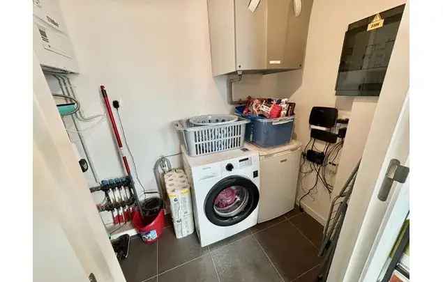 Huur 1 slaapkamer appartement van 58 m² in Antwerp