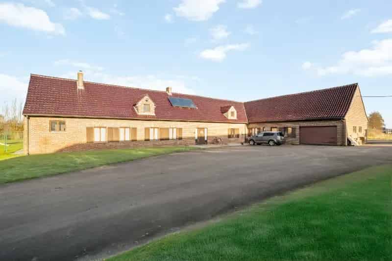 Landelijke Villa te Koop Staden
