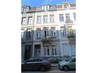 Herenhuis te koop Borgerhout 4 slaapkamers grote tuin