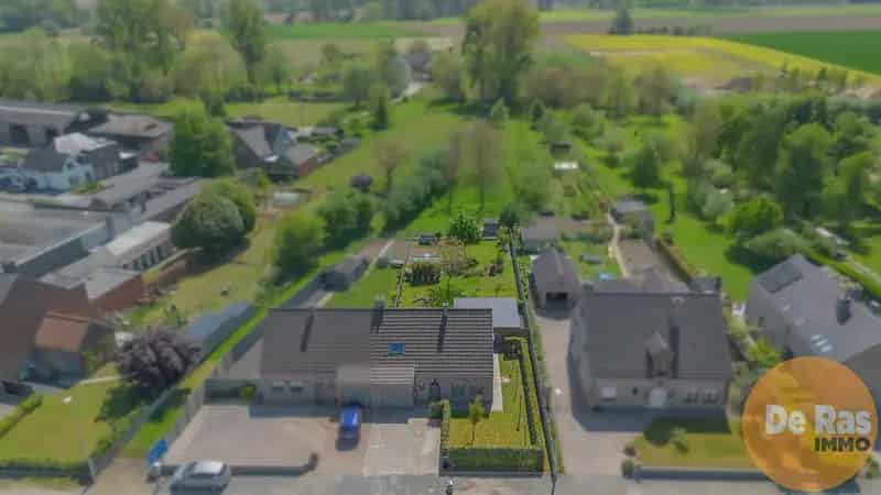 Zottegem - Instapklare woning 3 slaapkamers leuke tuin