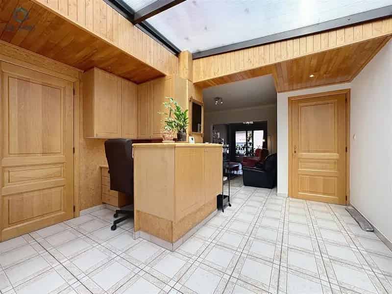 Rustig gelegen ruime woning met 3 slaapkamers