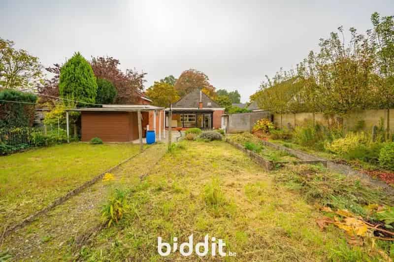 Open Bebouwing met Tuin 3 slaapkamers Garage