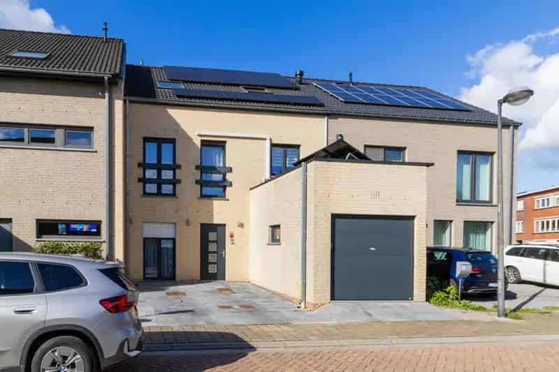 Huis te koop Zaventem 5 slaapkamers 2 badkamers instapklaar
