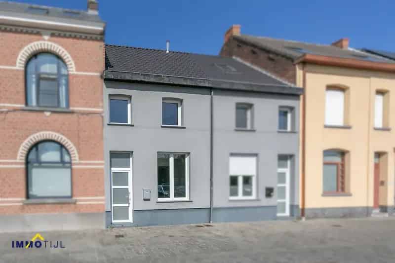 3-kamer woning centrum Baasrode  te renoveren