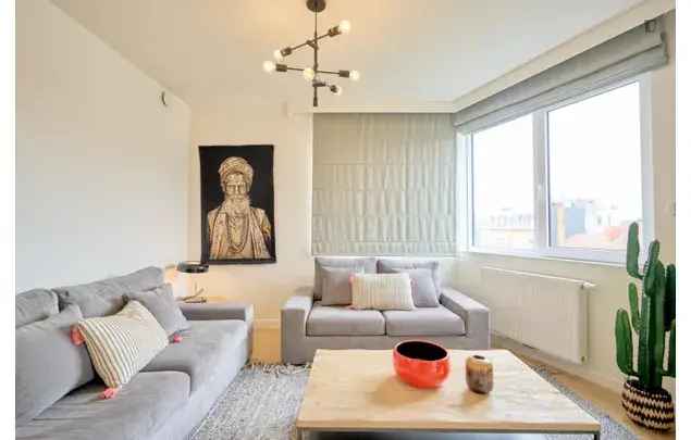 Huur 3 slaapkamer appartement in Schaerbeek - Schaarbeek