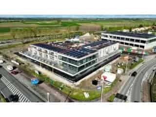 Kantoorruimte te huur Veurne 300m² Nabij E40