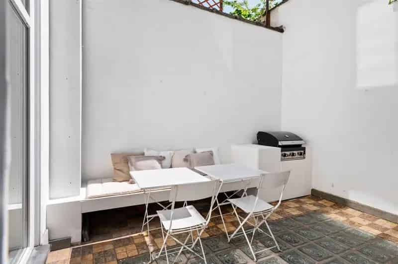 Appartement te Koop Antwerpen 2 slaapkamers Terras 2 Autostaanplaatsen