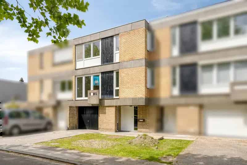 Huis te koop Sint-Michiels: Kantoorruimte Garage Tuin