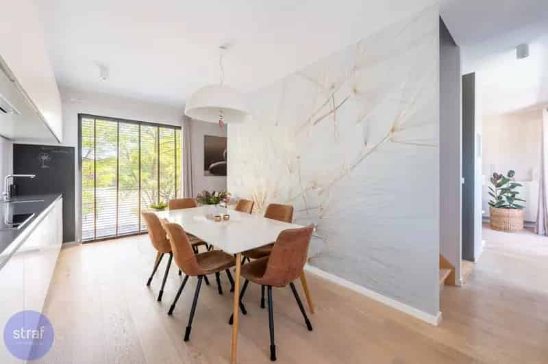 Toffe Recente Woning met Zonnepanelen en Batterij