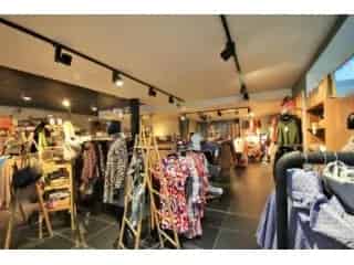Handelspand te Huur Somzee 150m²