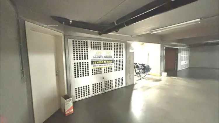 Garagebox te Koop Sint-Kruis