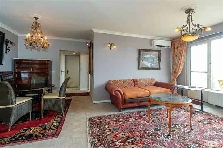 Appartement te koop Berchem 2 slaapkamers groot terras